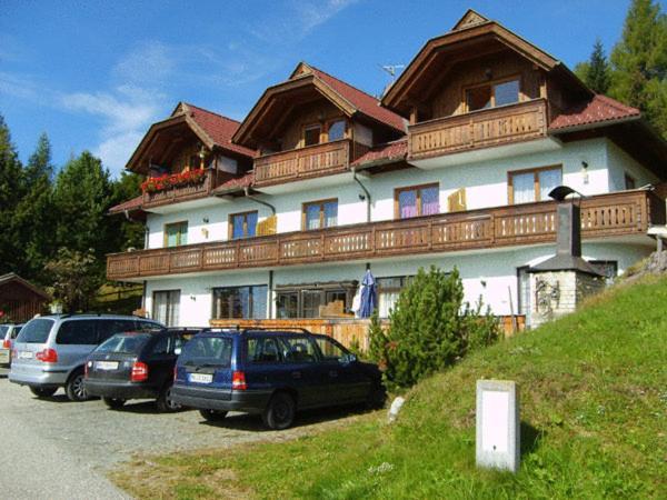 Ferienwohnungen Jagerhuettn Hochrindl Dış mekan fotoğraf